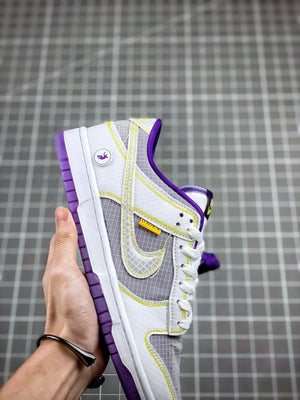 NIKE DUNK