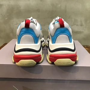 Balenciaga triple S