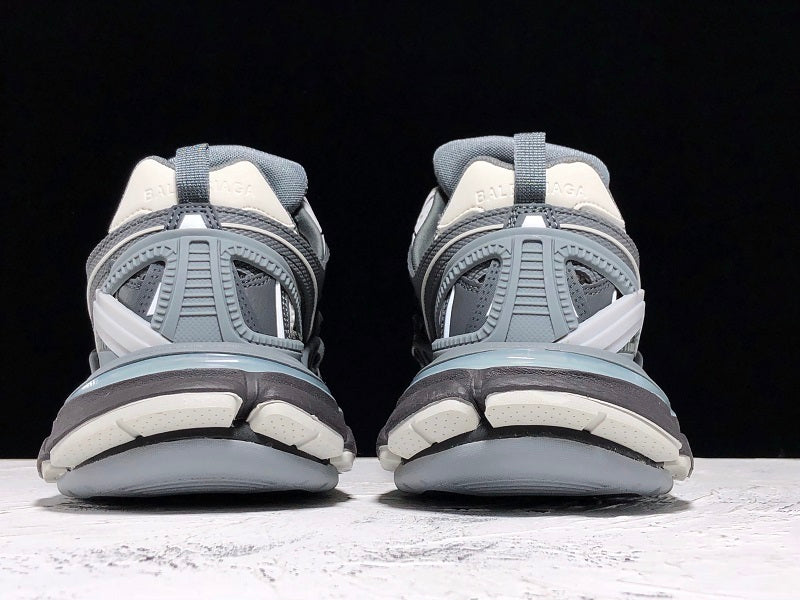 BALENCIAGA