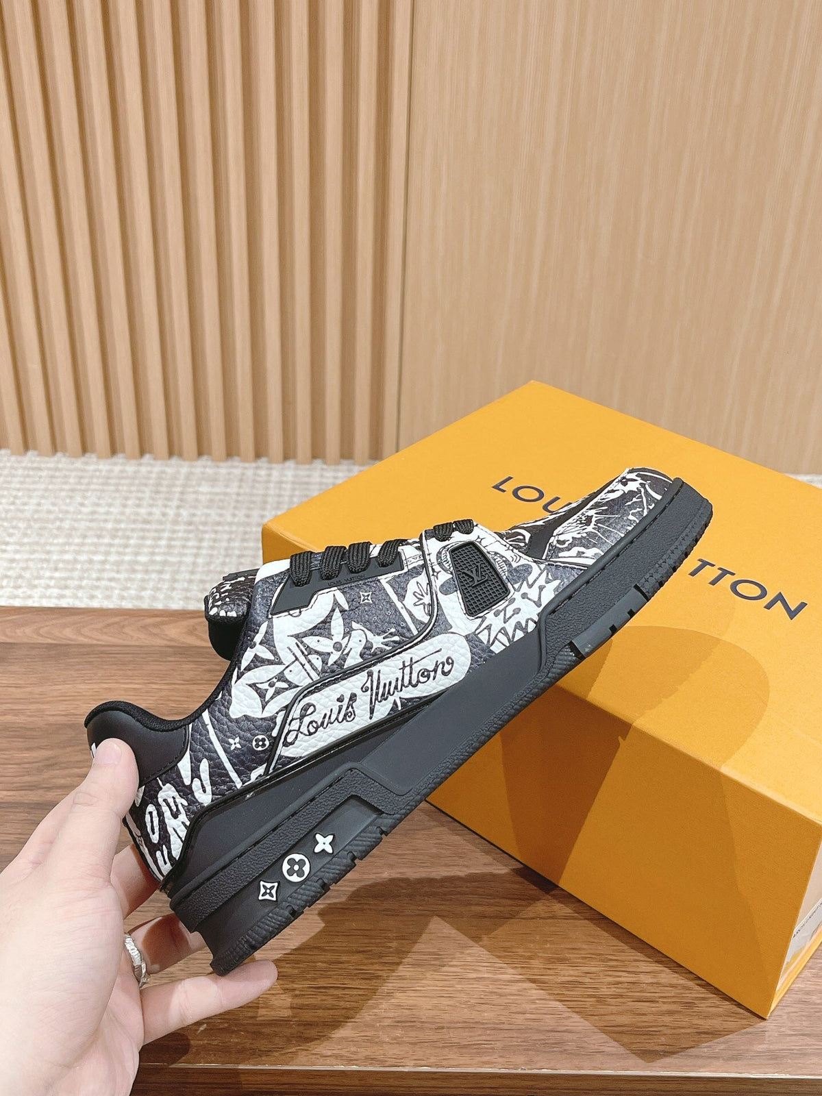 SCARPE LOUIS VUITTON