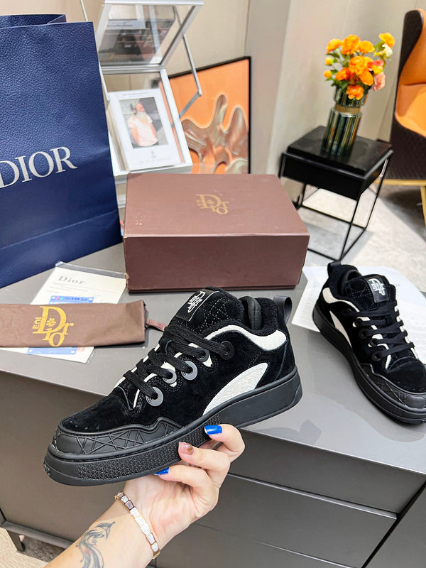 DIOR