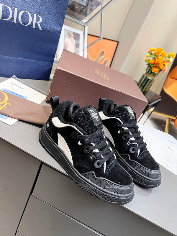 DIOR