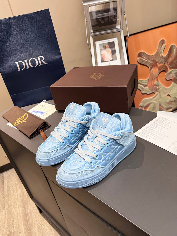 DIOR