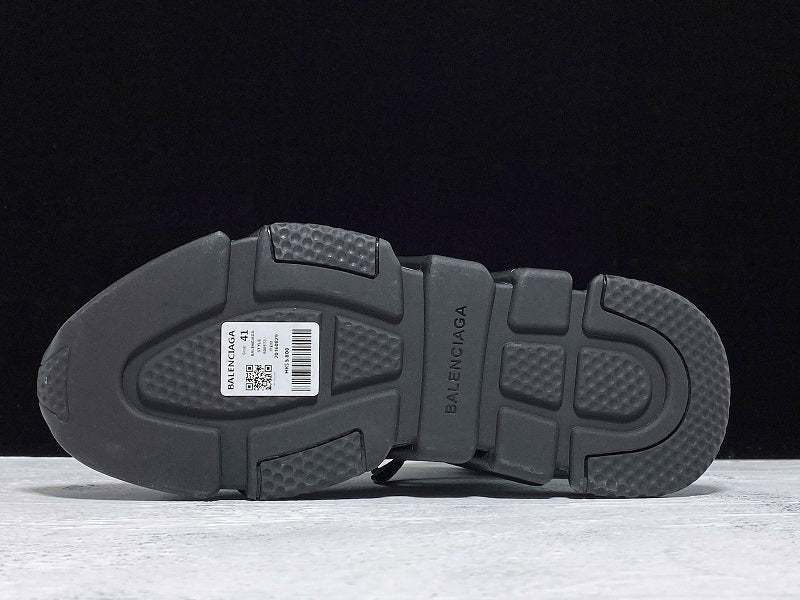 BALENCIAGA