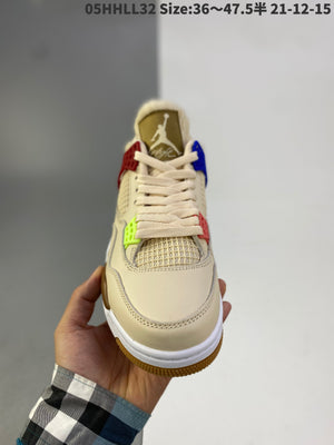 AIR JORDAN 4