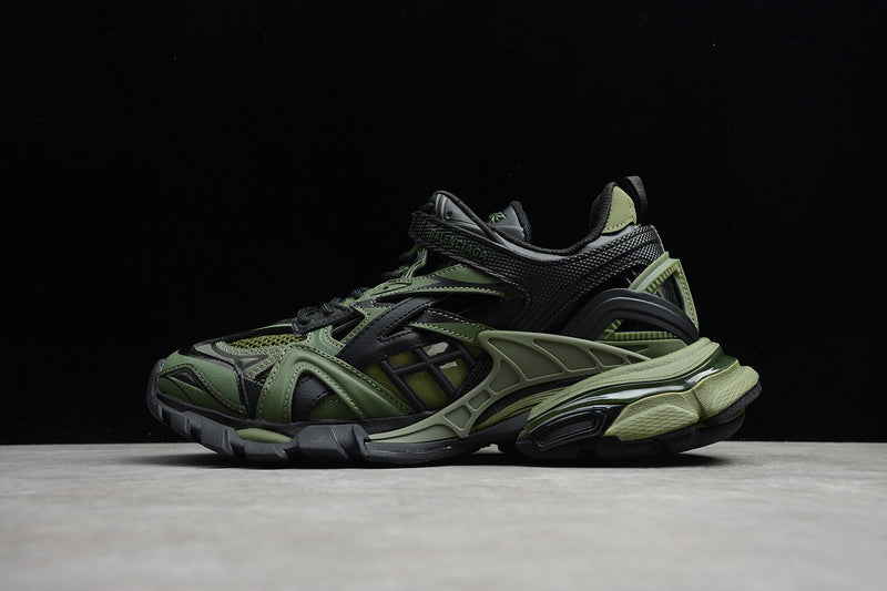 BALENCIAGA