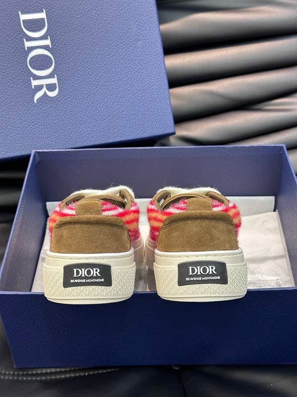 DIOR