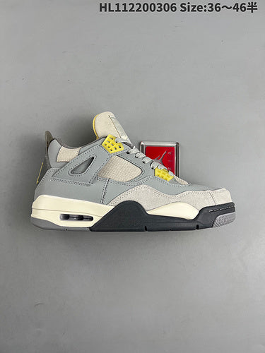AIR JORDAN 4