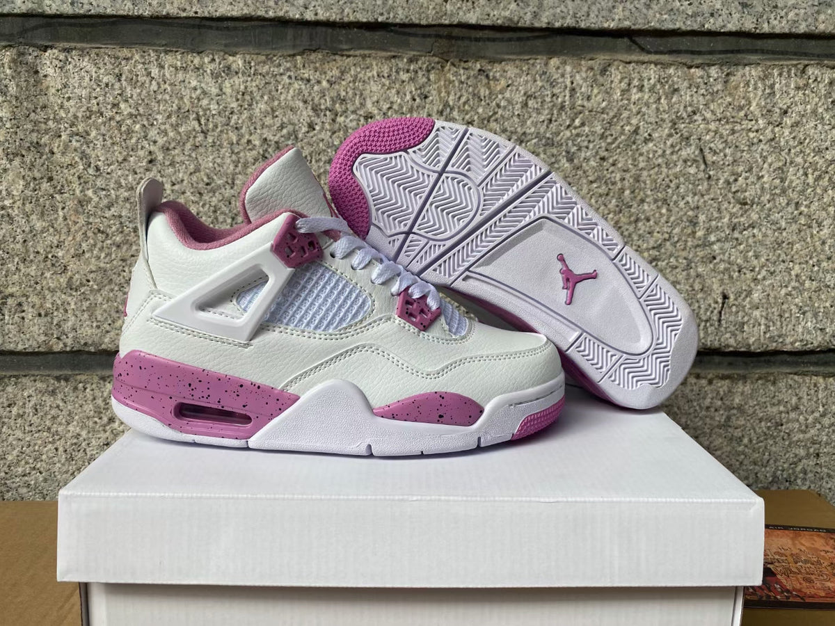 AIR JORDAN 4