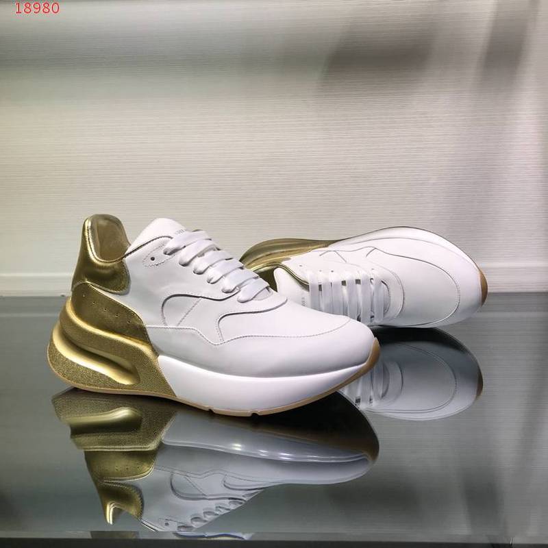 ALEXANDER MCQUEEN