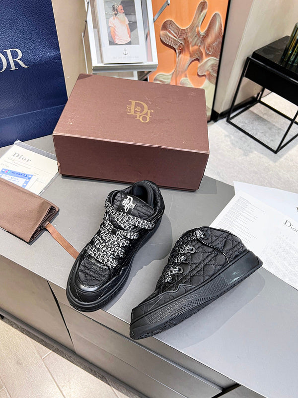 DIOR
