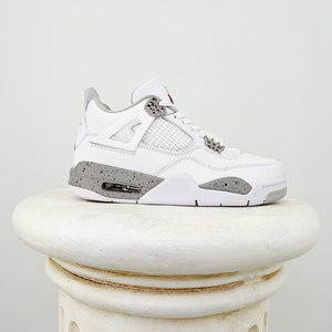 AIR JORDAN 4