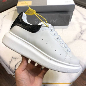 ALEXANDER MCQUEEN
