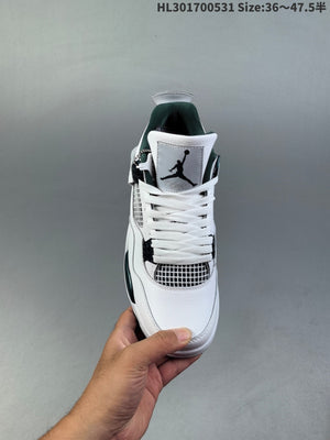 AIR JORDAN 4