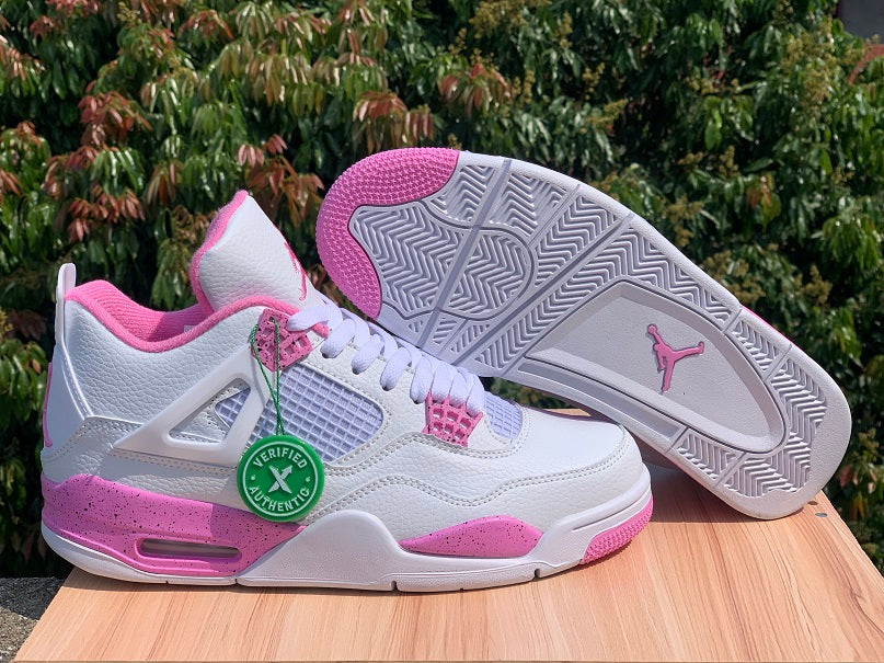 AIR JORDAN 4