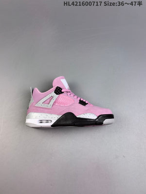 AIR JORDAN 4